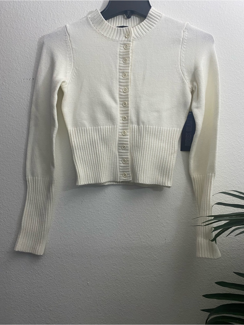 Cream Ribbed Button-Up Cropped Cardigan